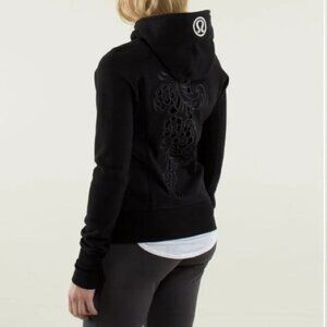 Lululemon Scuba Hoodie- Limited Edition Hiver 2013- Black Floral Hoodie- Size 6